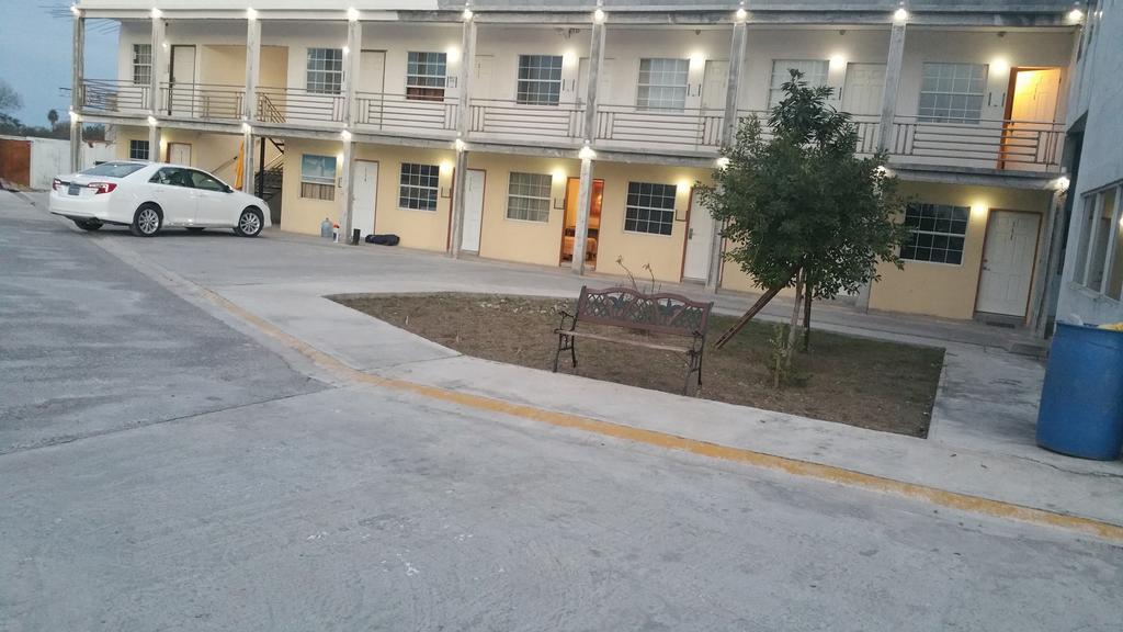 Hotel Estrella Matamoros  Bagian luar foto