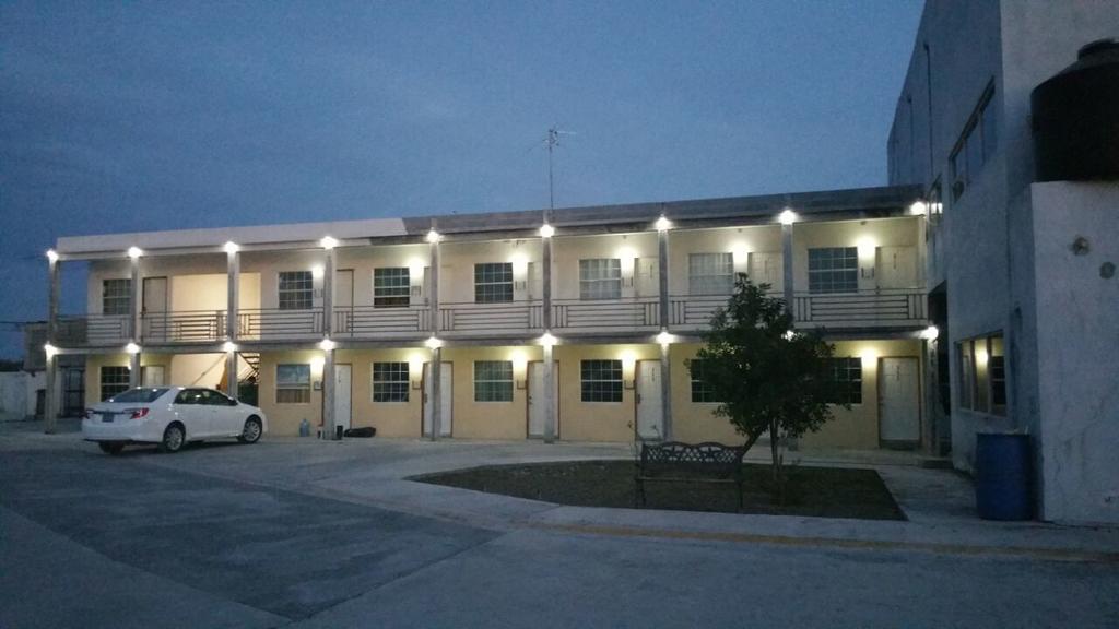 Hotel Estrella Matamoros  Bagian luar foto